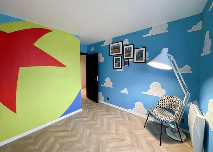The Art Of Disney Chessy